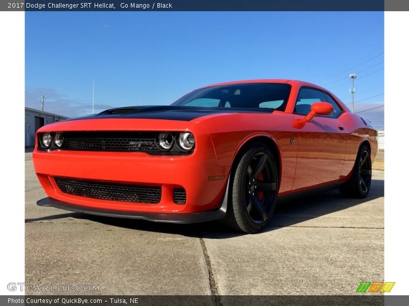 Go Mango / Black 2017 Dodge Challenger SRT Hellcat