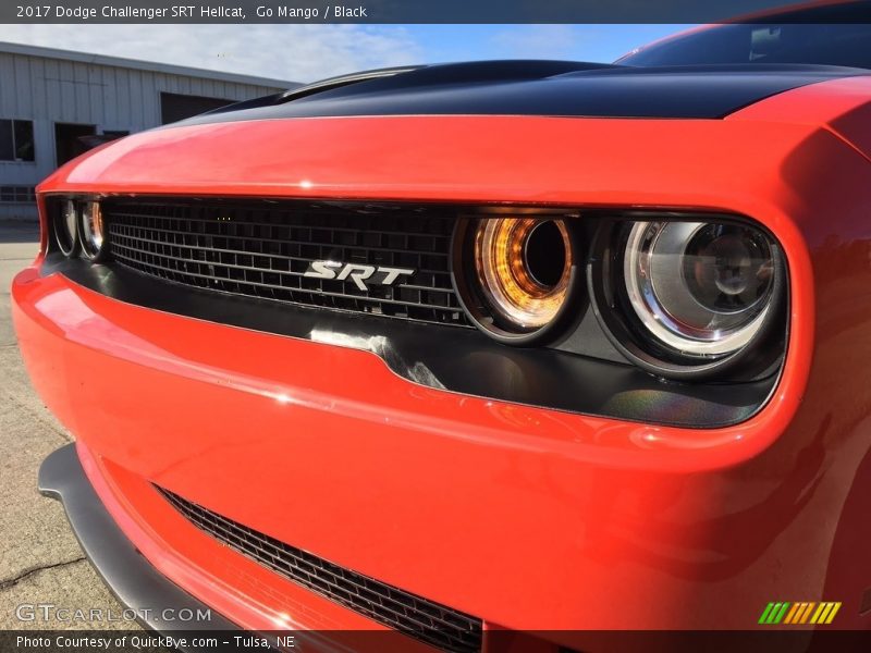 Go Mango / Black 2017 Dodge Challenger SRT Hellcat