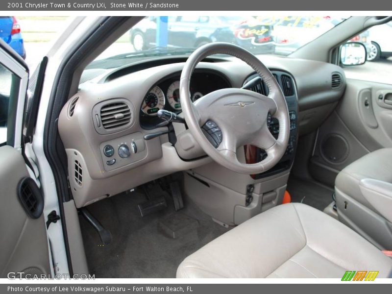 Stone White / Sandstone 2001 Chrysler Town & Country LXi