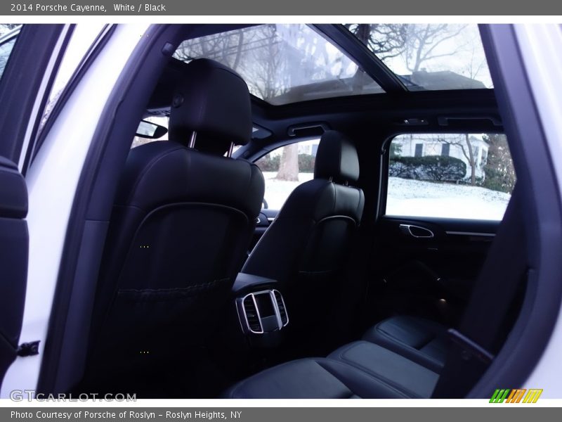 White / Black 2014 Porsche Cayenne