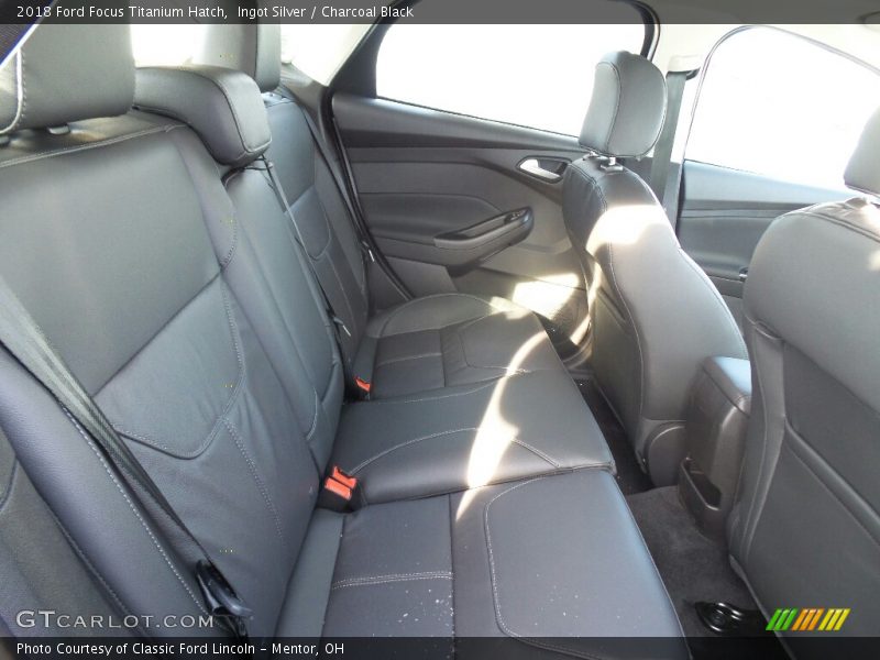 Ingot Silver / Charcoal Black 2018 Ford Focus Titanium Hatch