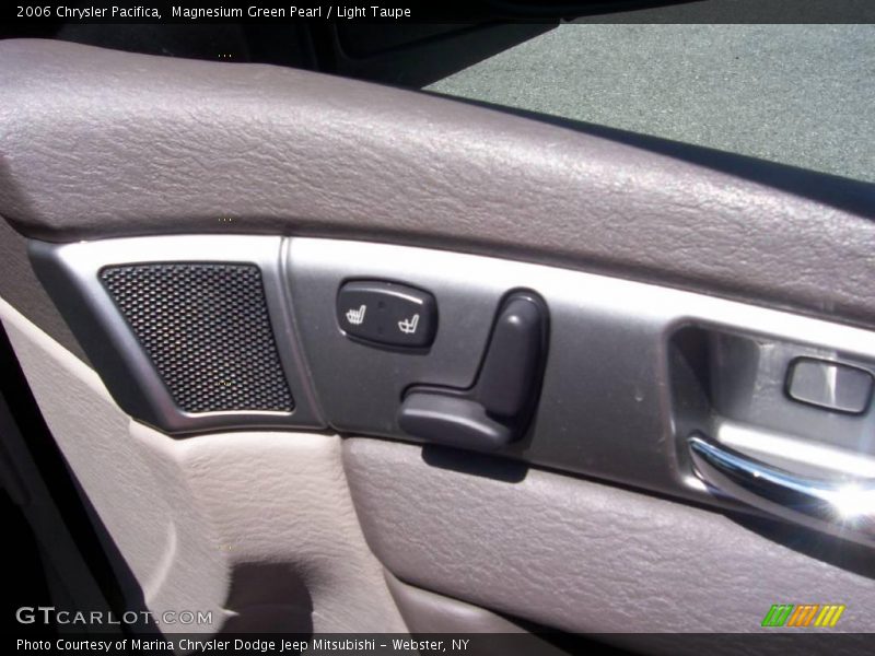 Magnesium Green Pearl / Light Taupe 2006 Chrysler Pacifica