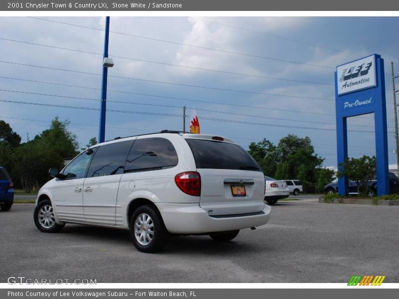 Stone White / Sandstone 2001 Chrysler Town & Country LXi