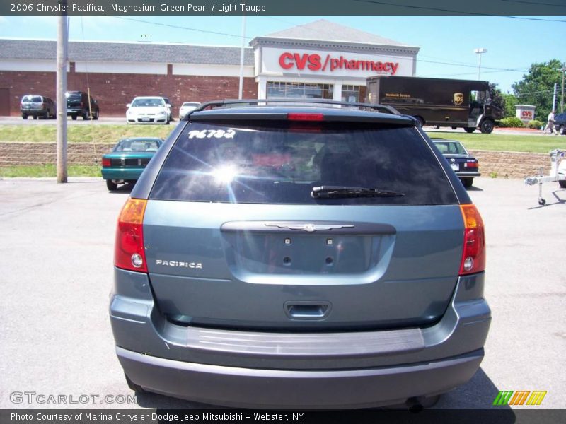Magnesium Green Pearl / Light Taupe 2006 Chrysler Pacifica