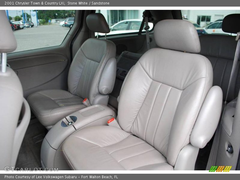 Stone White / Sandstone 2001 Chrysler Town & Country LXi