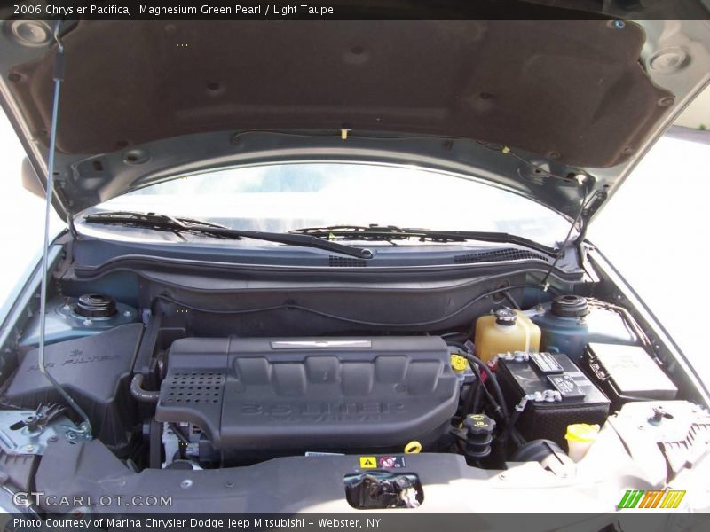Magnesium Green Pearl / Light Taupe 2006 Chrysler Pacifica