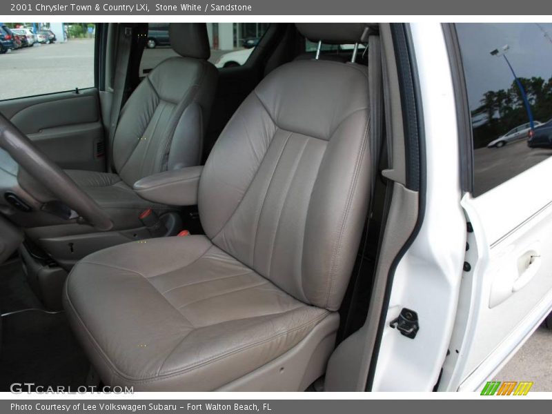 Stone White / Sandstone 2001 Chrysler Town & Country LXi