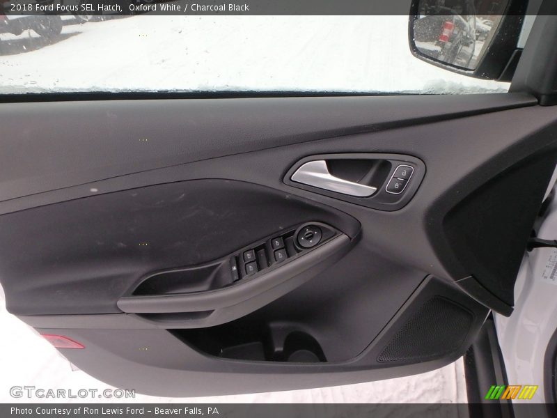 Door Panel of 2018 Focus SEL Hatch