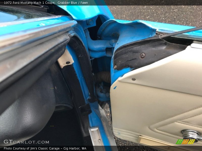 Grabber Blue / Fawn 1972 Ford Mustang Mach 1 Coupe