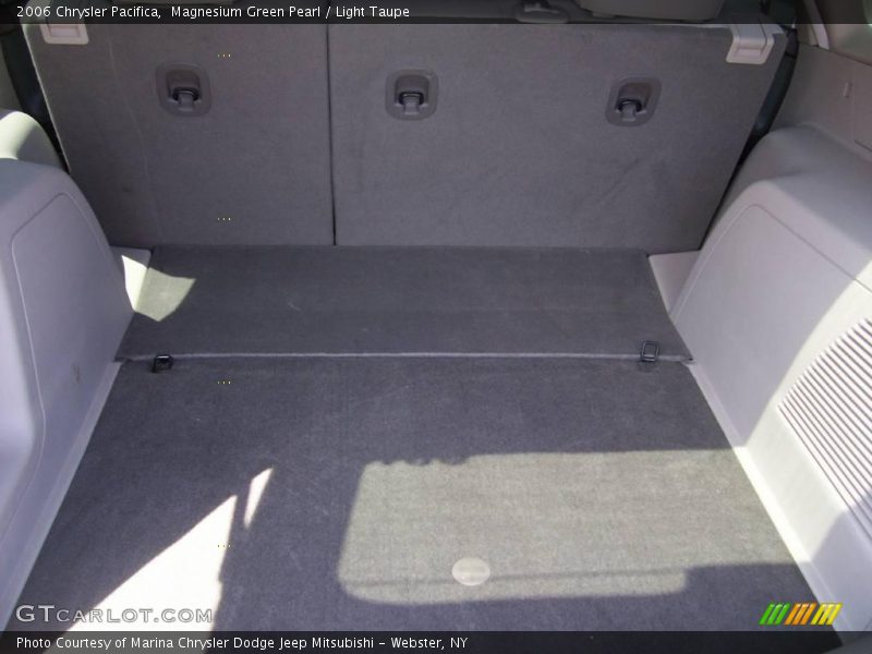 Magnesium Green Pearl / Light Taupe 2006 Chrysler Pacifica