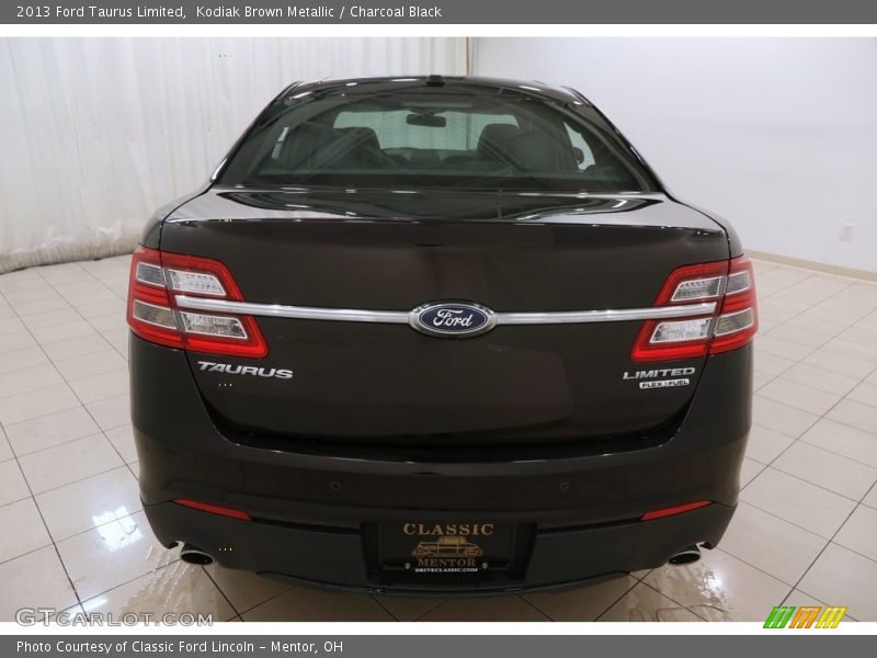 Kodiak Brown Metallic / Charcoal Black 2013 Ford Taurus Limited