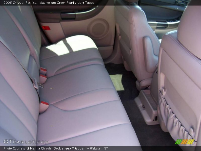Magnesium Green Pearl / Light Taupe 2006 Chrysler Pacifica