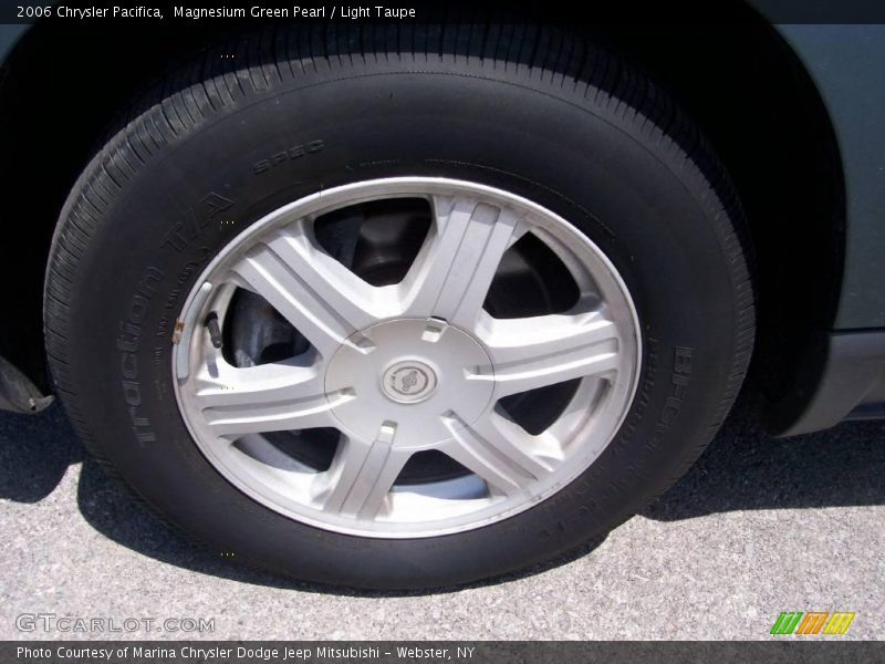 Magnesium Green Pearl / Light Taupe 2006 Chrysler Pacifica