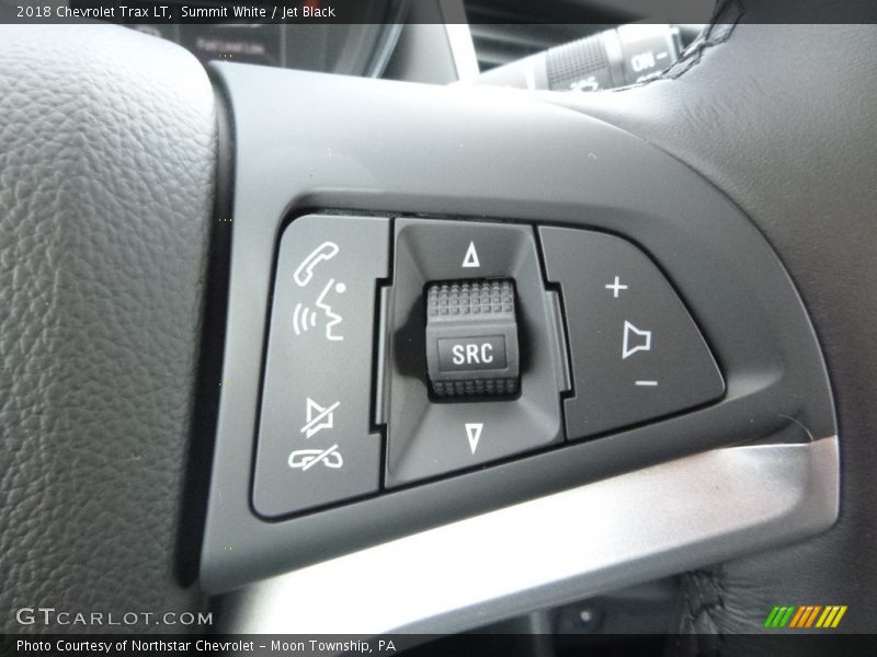 Summit White / Jet Black 2018 Chevrolet Trax LT