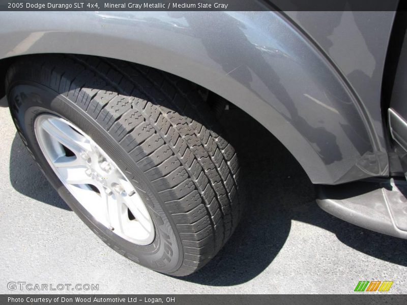 Mineral Gray Metallic / Medium Slate Gray 2005 Dodge Durango SLT 4x4