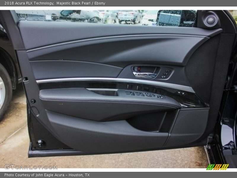 Door Panel of 2018 RLX Technology