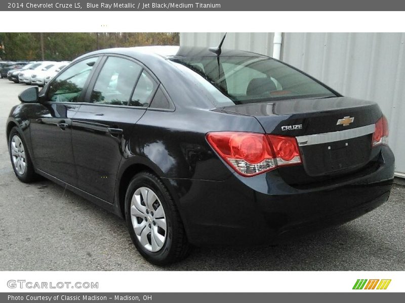 Blue Ray Metallic / Jet Black/Medium Titanium 2014 Chevrolet Cruze LS