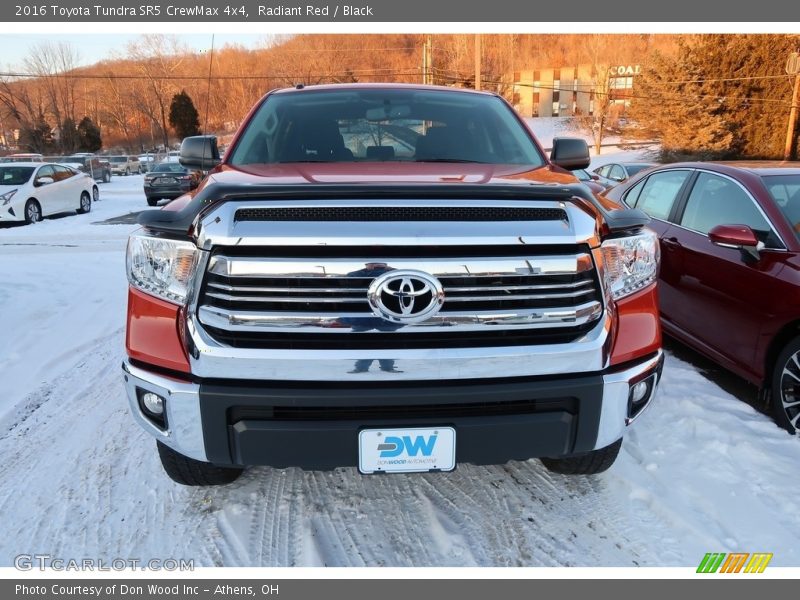 Radiant Red / Black 2016 Toyota Tundra SR5 CrewMax 4x4
