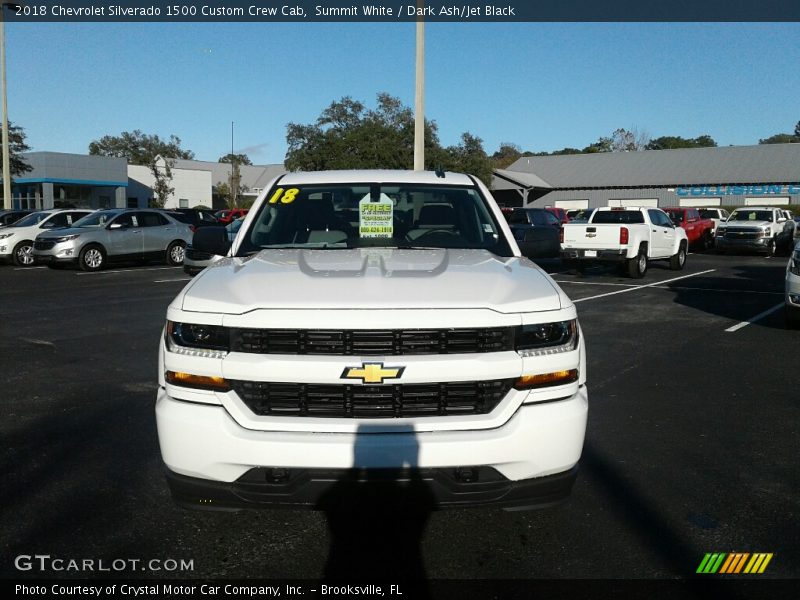 Summit White / Dark Ash/Jet Black 2018 Chevrolet Silverado 1500 Custom Crew Cab