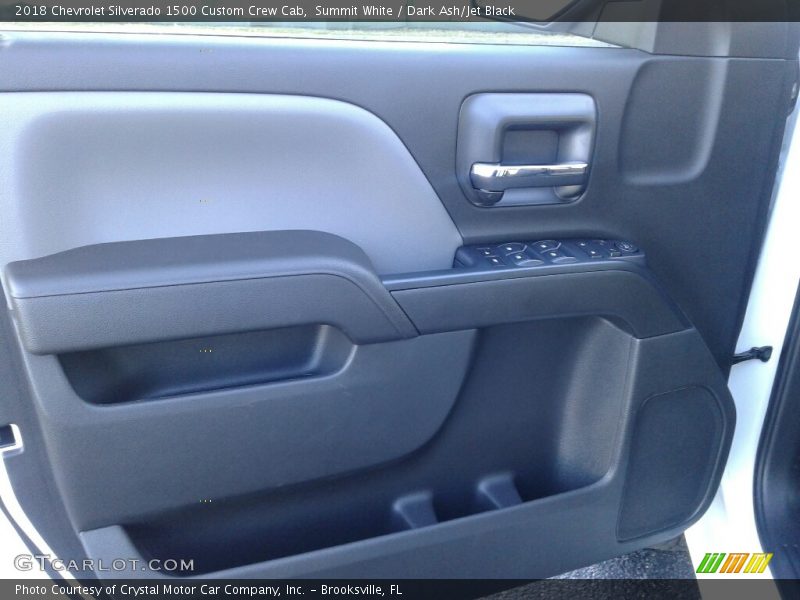 Summit White / Dark Ash/Jet Black 2018 Chevrolet Silverado 1500 Custom Crew Cab