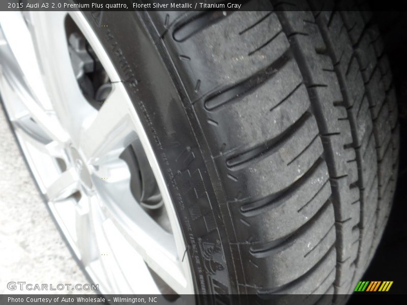 Florett Silver Metallic / Titanium Gray 2015 Audi A3 2.0 Premium Plus quattro