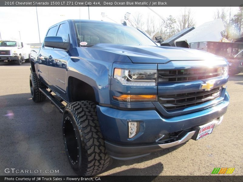 Deep Ocean Blue Metallic / Jet Black 2016 Chevrolet Silverado 1500 LT Z71 Crew Cab 4x4
