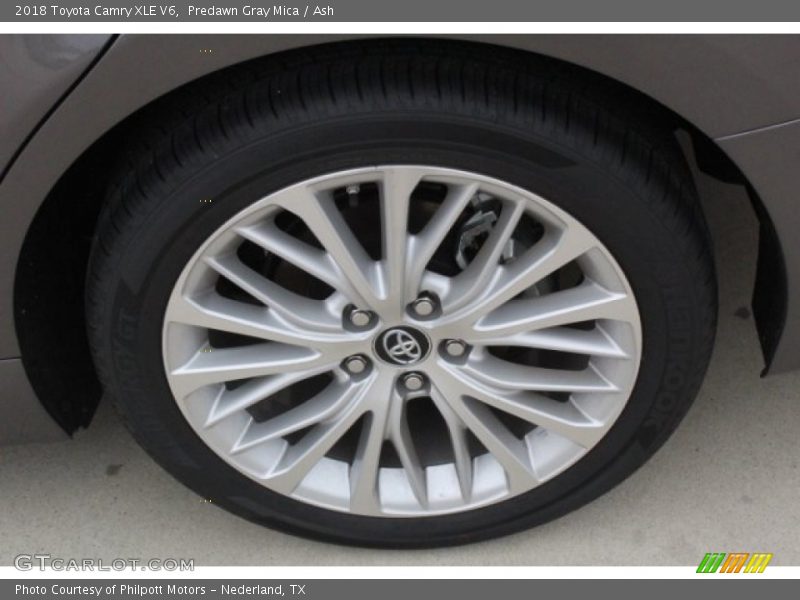 Predawn Gray Mica / Ash 2018 Toyota Camry XLE V6