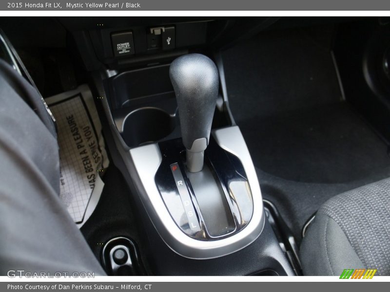 Mystic Yellow Pearl / Black 2015 Honda Fit LX