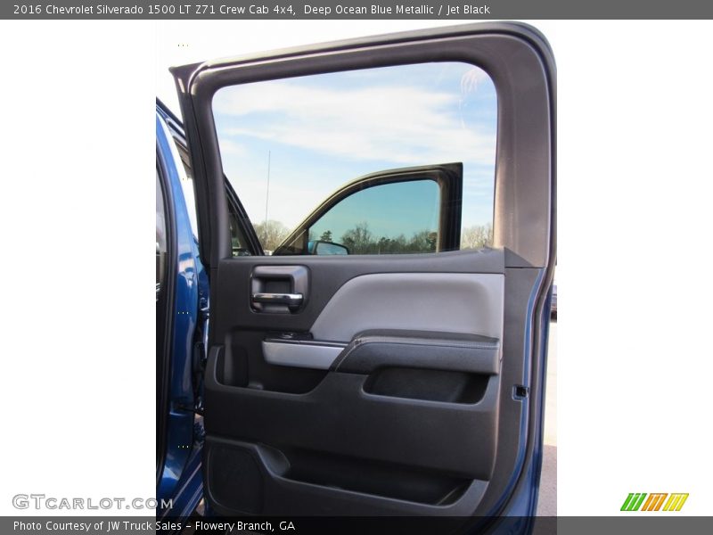 Deep Ocean Blue Metallic / Jet Black 2016 Chevrolet Silverado 1500 LT Z71 Crew Cab 4x4
