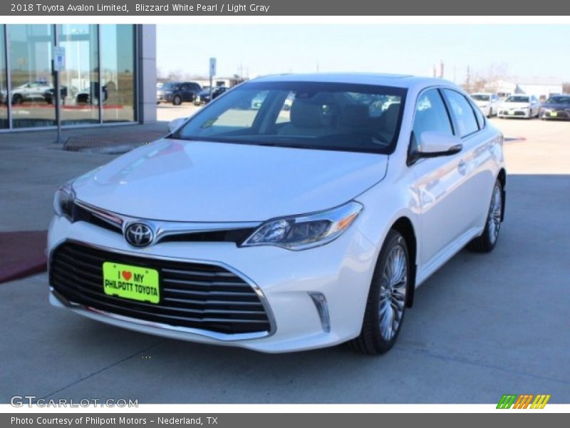 Blizzard White Pearl / Light Gray 2018 Toyota Avalon Limited