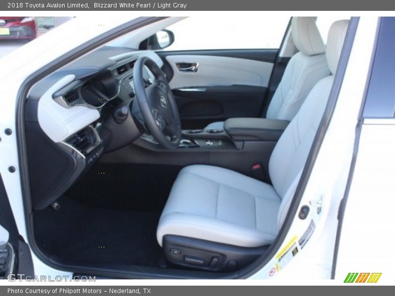 Blizzard White Pearl / Light Gray 2018 Toyota Avalon Limited