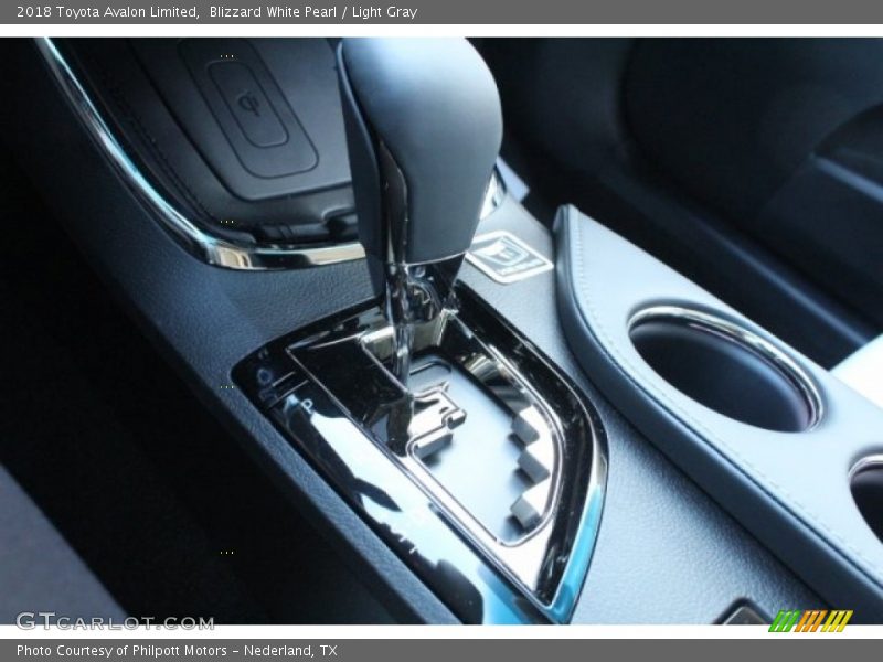 Blizzard White Pearl / Light Gray 2018 Toyota Avalon Limited