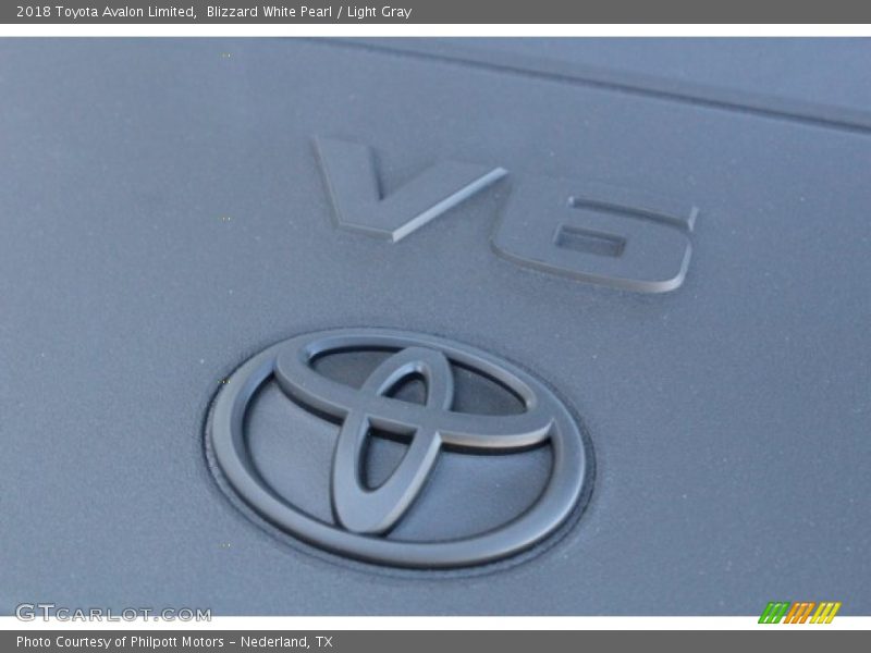 Blizzard White Pearl / Light Gray 2018 Toyota Avalon Limited