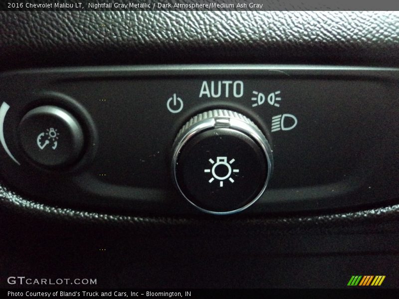 Nightfall Gray Metallic / Dark Atmosphere/Medium Ash Gray 2016 Chevrolet Malibu LT