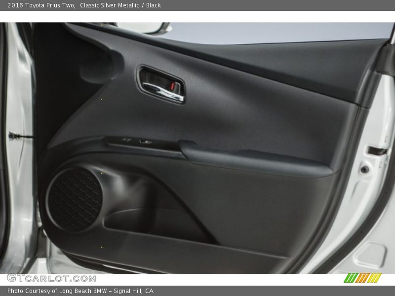 Classic Silver Metallic / Black 2016 Toyota Prius Two