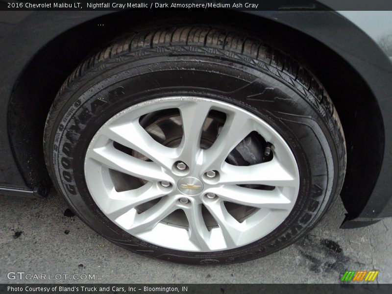 Nightfall Gray Metallic / Dark Atmosphere/Medium Ash Gray 2016 Chevrolet Malibu LT