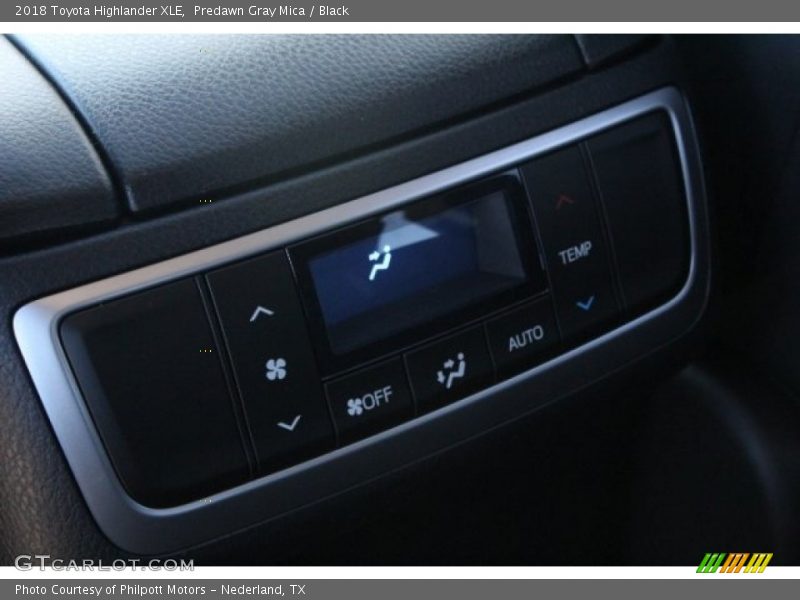 Predawn Gray Mica / Black 2018 Toyota Highlander XLE