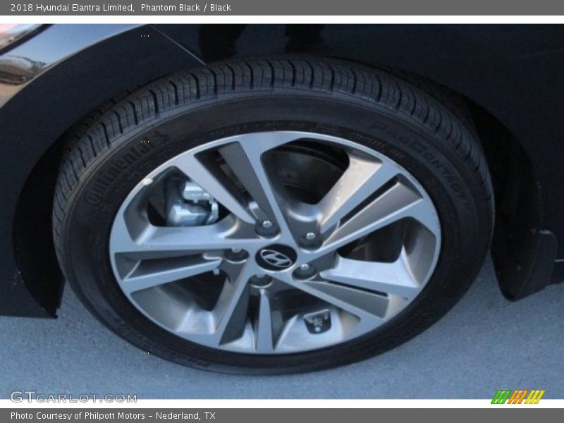 Phantom Black / Black 2018 Hyundai Elantra Limited