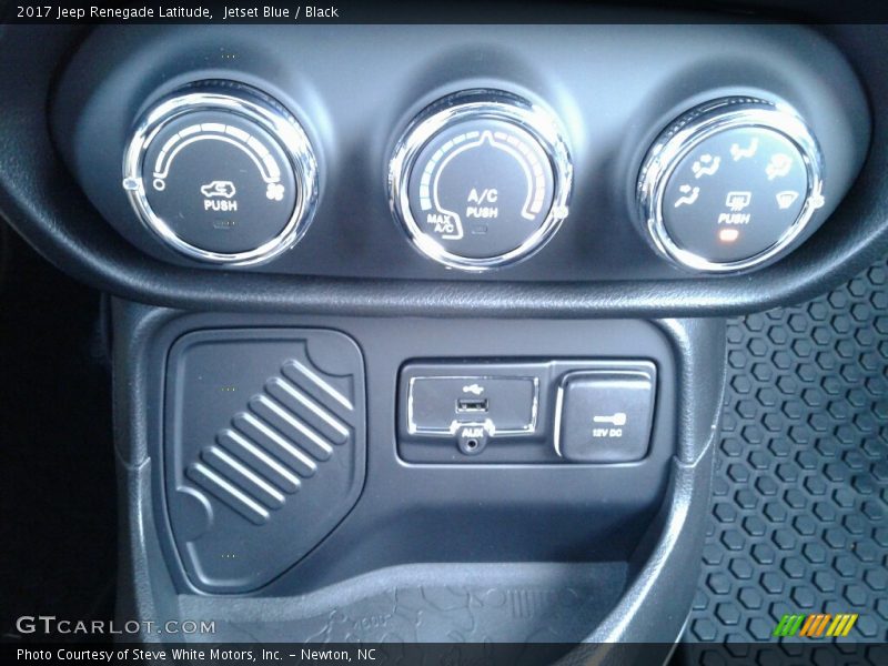 Jetset Blue / Black 2017 Jeep Renegade Latitude