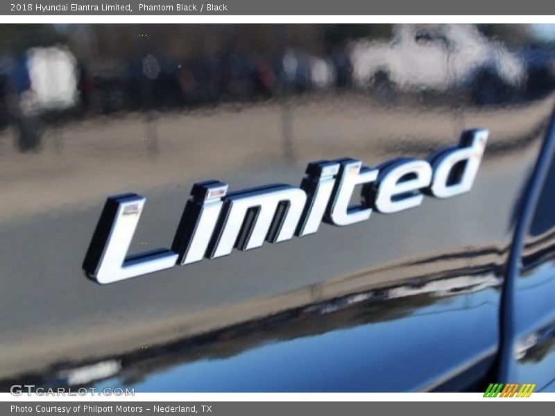 Phantom Black / Black 2018 Hyundai Elantra Limited