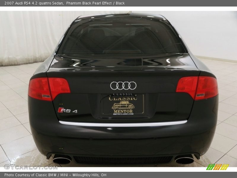 Phantom Black Pearl Effect / Black 2007 Audi RS4 4.2 quattro Sedan