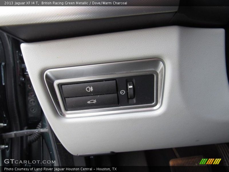 British Racing Green Metallic / Dove/Warm Charcoal 2013 Jaguar XF I4 T
