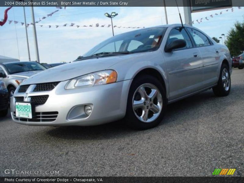 Bright Silver Metallic / Dark Slate Gray 2004 Dodge Stratus ES Sedan