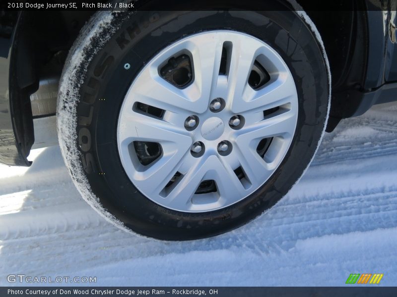 Pitch Black / Black 2018 Dodge Journey SE