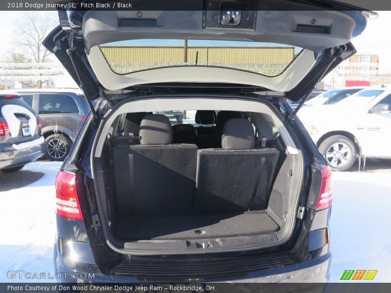 Pitch Black / Black 2018 Dodge Journey SE