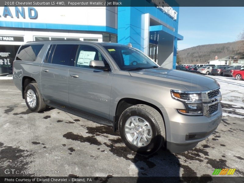Pepperdust Metallic / Jet Black 2018 Chevrolet Suburban LS 4WD