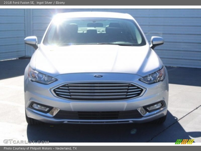 Ingot Silver / Ebony 2018 Ford Fusion SE