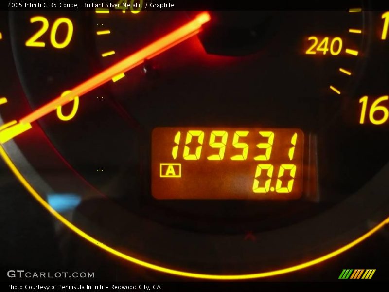 Brilliant Silver Metallic / Graphite 2005 Infiniti G 35 Coupe