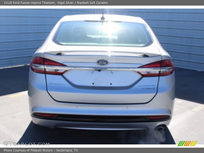 Ingot Silver / Medium Soft Ceramic 2018 Ford Fusion Hybrid Titanium