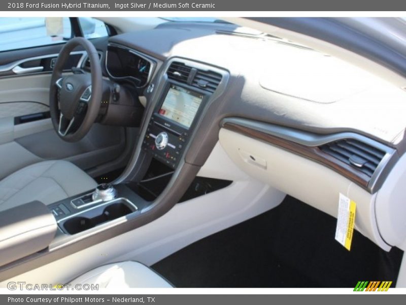 Ingot Silver / Medium Soft Ceramic 2018 Ford Fusion Hybrid Titanium